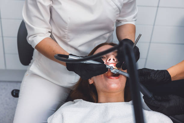 Best Broken or Cracked Tooth Emergency Dentist in Karnes City, TX